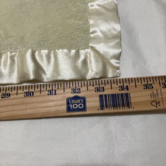 carters baby kisses Baby blanket frog duck Fleece Vintage Butter Yellow 34x29” - Picture 5 of 11